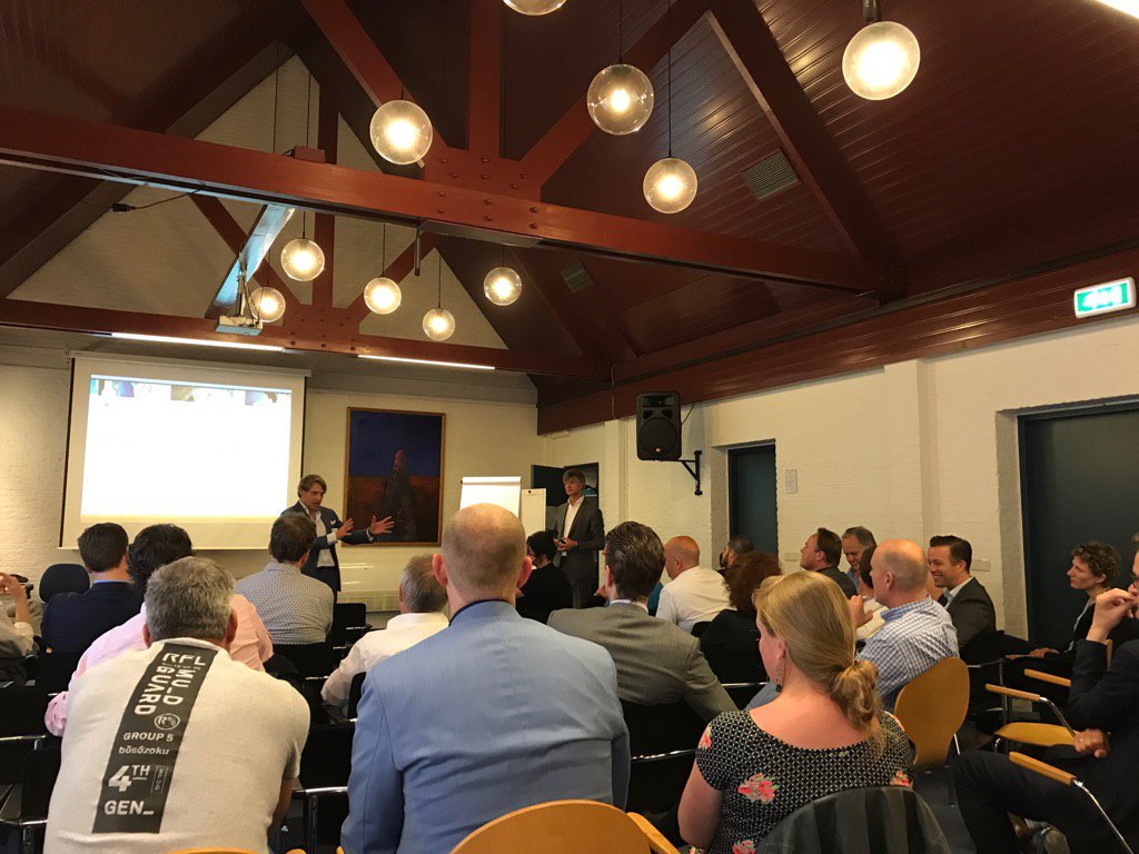 Interessante inhoud tijdens <a href="/BSNalumni/">BSNalumni</a> en weer aan den lijve een Action Learning sessie ondervonden. Dank subset!