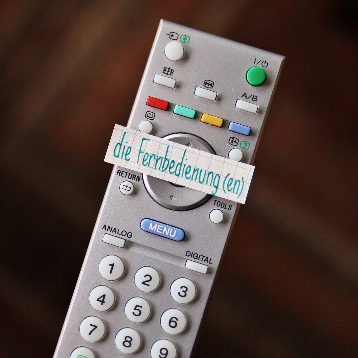 daysofdeutsch's tweet photo. Time to chill. 
die Fernbedienung - remote control 
#dailydeutsch #learngerman https://t.co/vj2q6YkfNH
