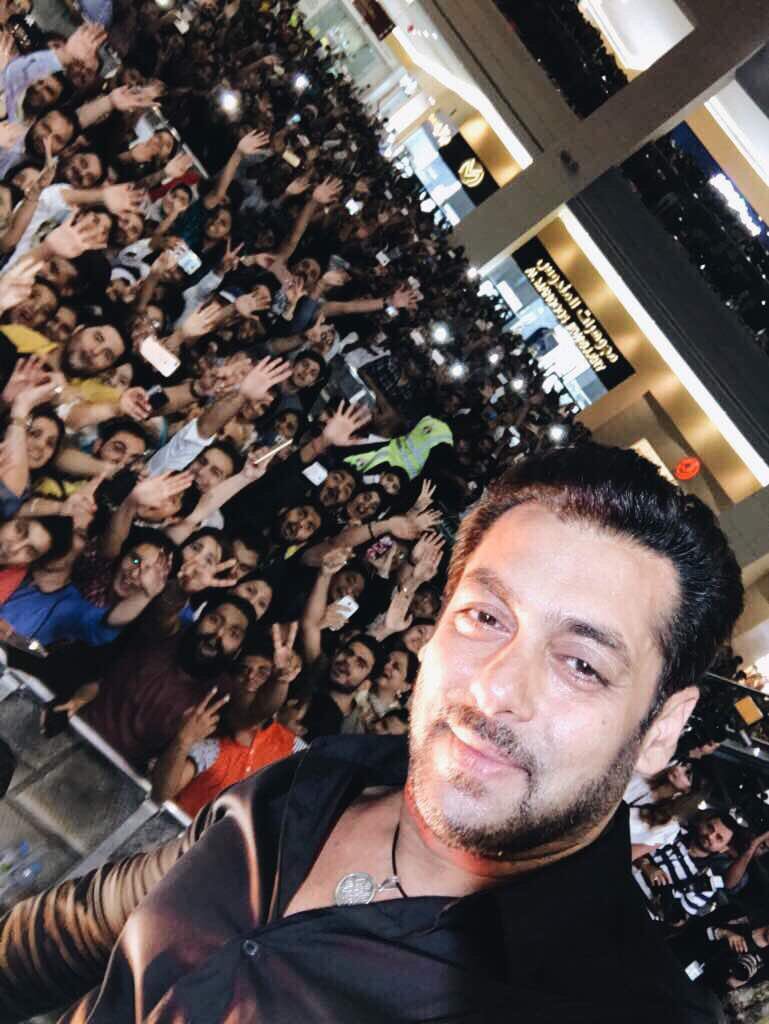 Tubelight tweet media