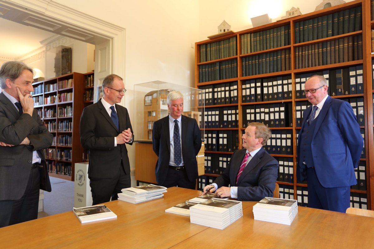 Irelandsphotos's tweet photo. An Taoiseach @EndaKennyTD launching the 32nd Dail & Seanad #Nealon Report in @Arch_Archive with @IrishTimes StephenCollins & @timryantipp https://t.co/58Aq7gA1Vw