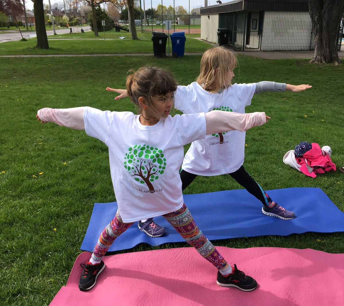 SkymarkBranding's tweet photo. Check out students @OakLearners showing off yoga pose &amp; their awesome t-shirts!!  #MakingImpressions #skymarkbranding🇨🇦 https://t.co/xVhenujOAG