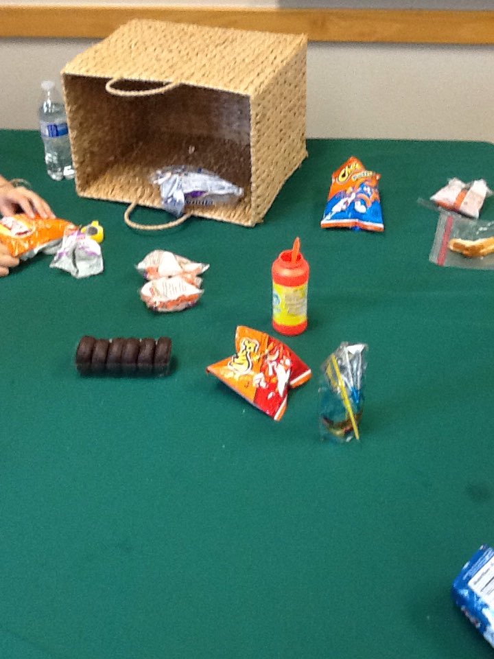 MrsRingstaff's tweet photo. CMH Activity of the Day: Picnic and Games. #benefitsofsocialinteraction #benefitsofsun @CPHS_TWolves https://t.co/lp47kYB5cQ