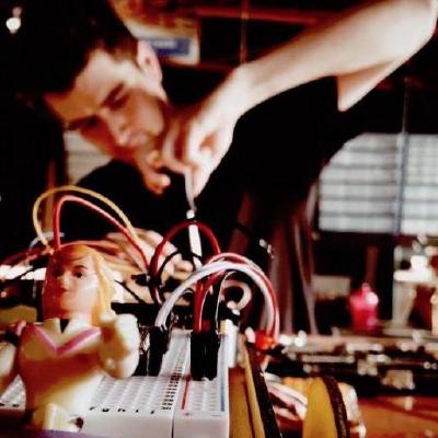 revconf's tweet photo. It's like alien technology and time-travel in one. Come see @tjwebbongithub present "Hacking the Universe with Quantum Computers." #revconf https://t.co/AFhzwEK8ry