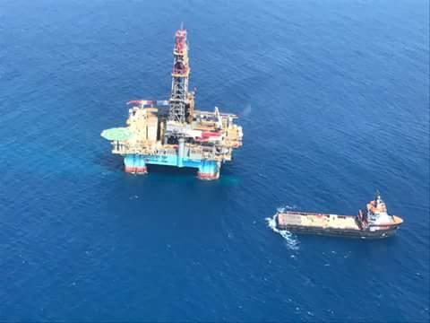 Guajira sociedad indolente con sus indígenas. Guajira plagada de falsos positivos y tierra de saqueos. Paraíso de la corrupción centralista.