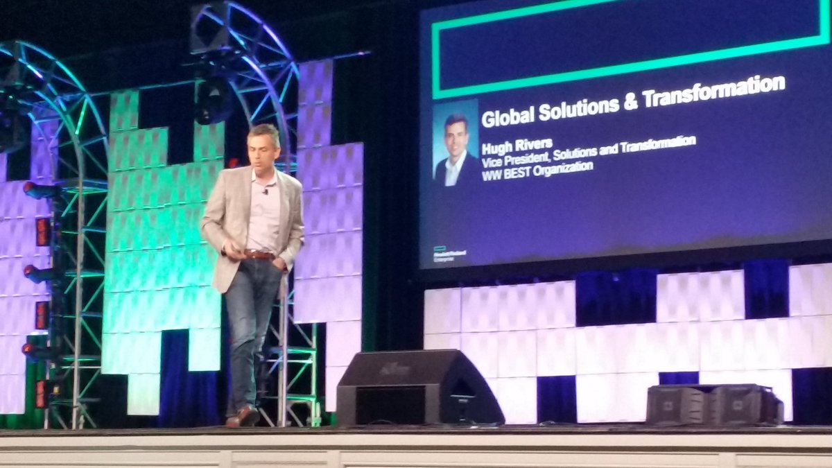 CathyGRowell's tweet photo. @hriversg sharing solutions with Global Solutions Engineering teams and partners at #ASPIRE2017 #BEST https://t.co/delO49bY6i