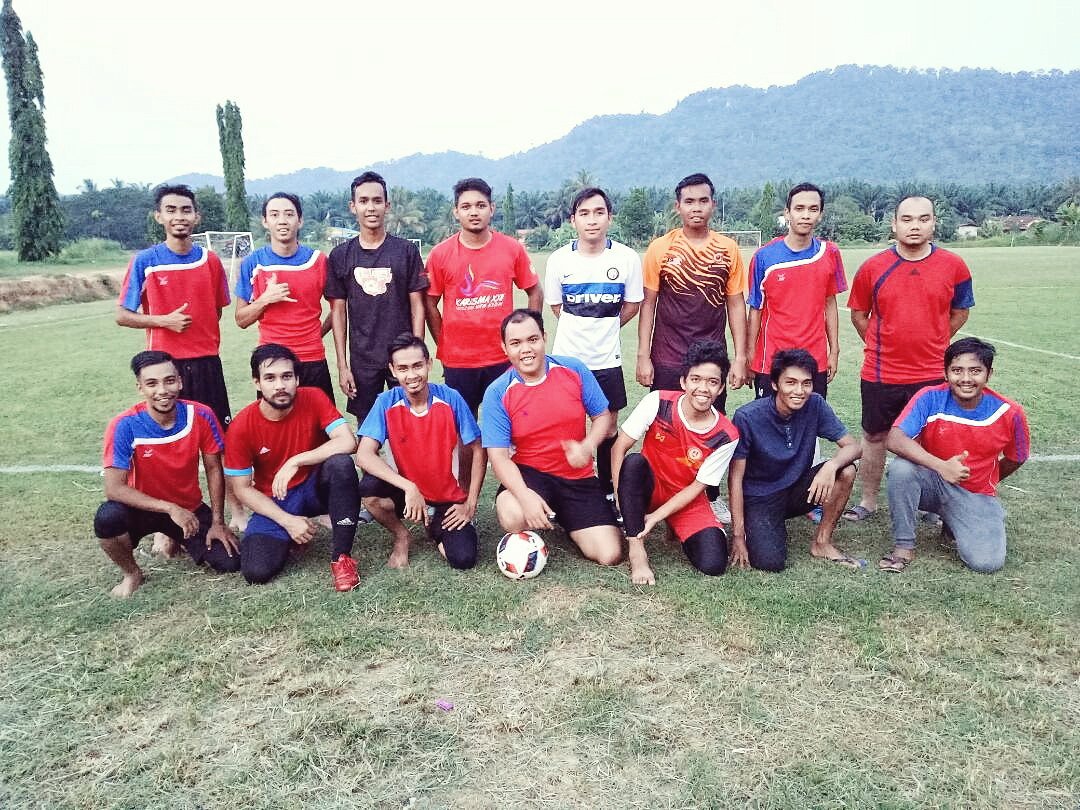 danielaeryth's tweet photo. FT: Roshan FC 2 TCFC 0 💪 #roshanfc #roshaners #jagarugixjagabahaya #nostarnoproblem https://t.co/uKbPgKuG05