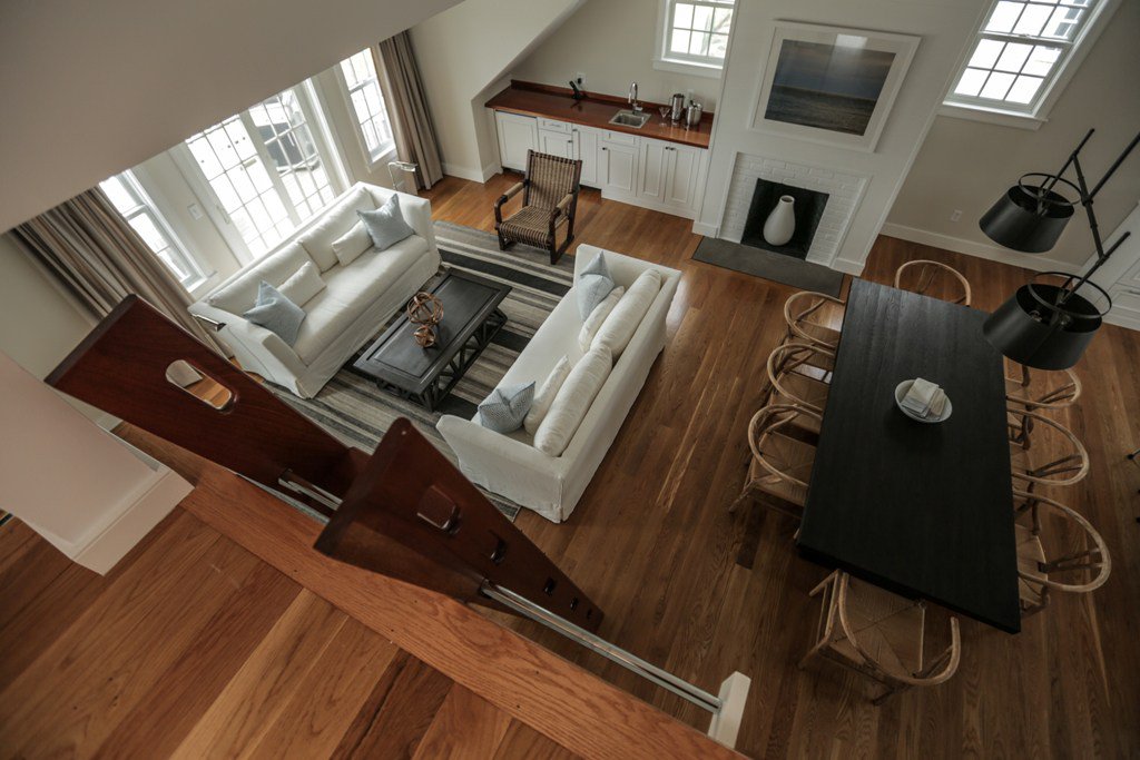 Last Minute Rentals for Wine Festival 2017 janinesnantucket.wordpress.com/2017/05/16/las…