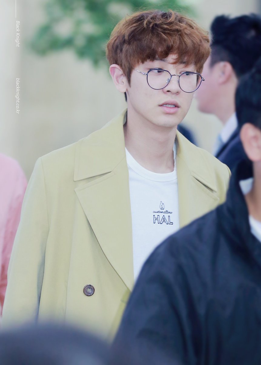 EXOBEAKHYUN_TB's tweet photo. HQ 170515 #Chanyeol ICN  cr.blackknight   #กระทรวงกือลิม
https://t.co/2IKVqj7AFC
https://t.co/2IKVqj7AFC
https://t.co/NfnvF9N5TR https://t.co/Tbf1X0Wcrn