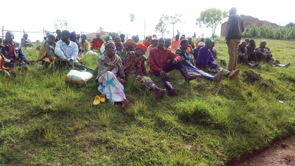 Shangashasector's tweet photo. #land week @Shangashasector abaturage barasabwa kwiyandikisha Ku butaka batunze kugira NGO bahabwe ibyangombwa @GicumbiDistrict https://t.co/o4HBO1gbCn