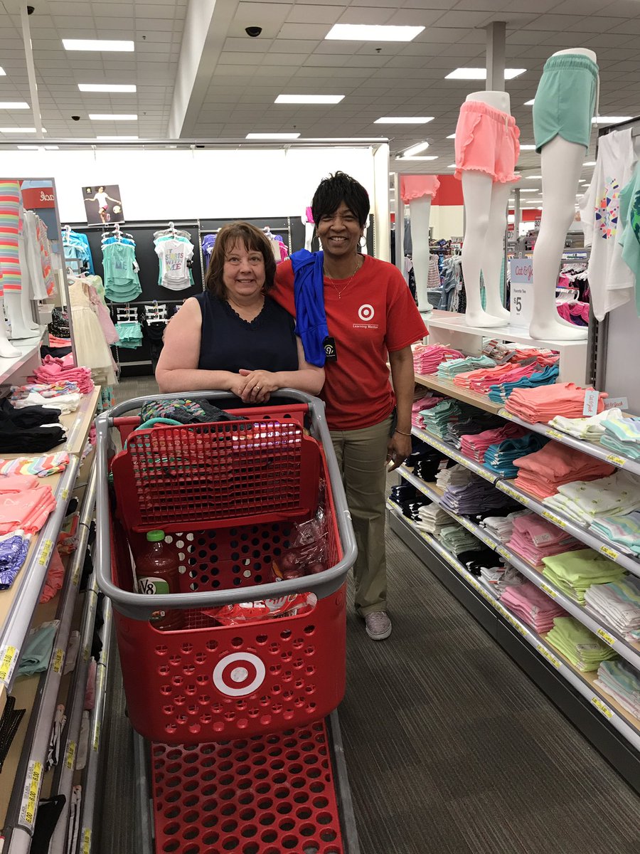 Marnita doing it again!! Bringing JOY to our guest.#TheD127Experience <a href="/kurtgriebel/">Kurt Griebel</a> <a href="/kaitward16/">Kaitlyn Ward</a>