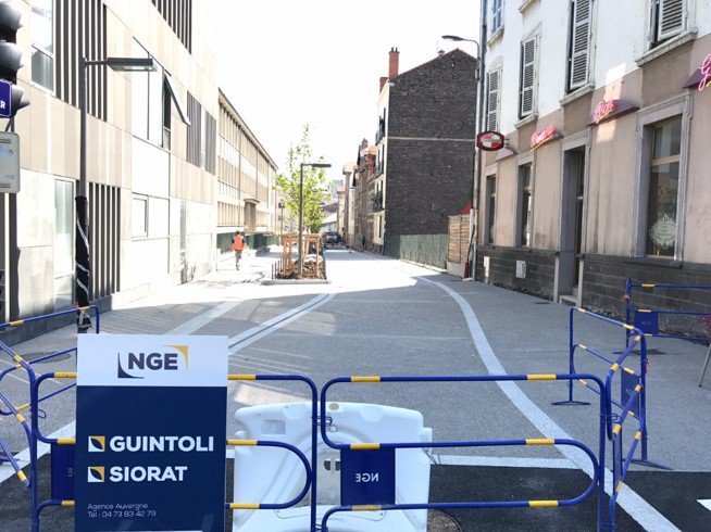 groupe_NGE's tweet photo. [Chantier] Le quartier Kessler Rabanesse de @clermontfd se métamorphose avec les filiales NGE #Guintoli et #Siorat https://t.co/tFYm8jU4Ph