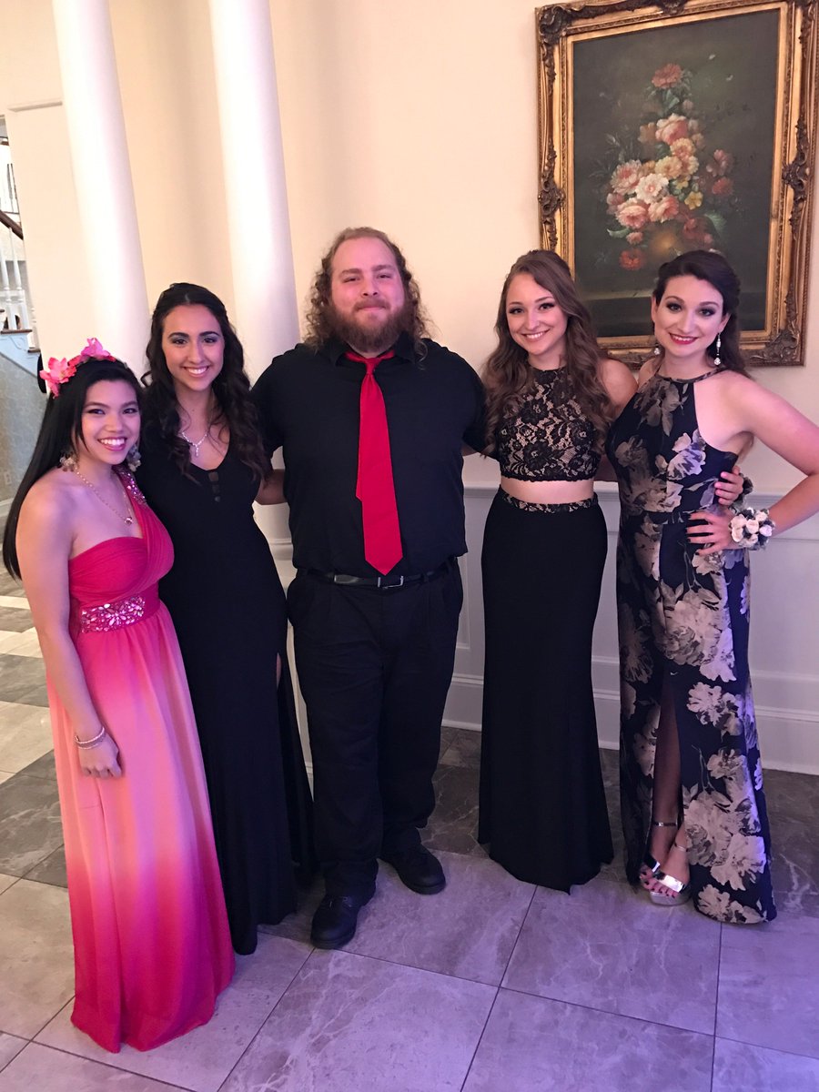 Mr_DeSimone's tweet photo. Stats Squad at Prom #fhs #seniorprom2017 #stats https://t.co/iUP6MQVUPJ