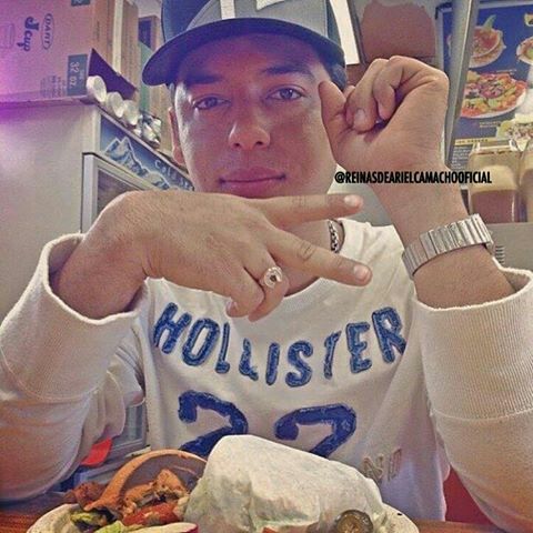 AlexParientesJM's tweet photo. #PorSiempreArielCamacho👑❤ https://t.co/PIZLT3iDGS