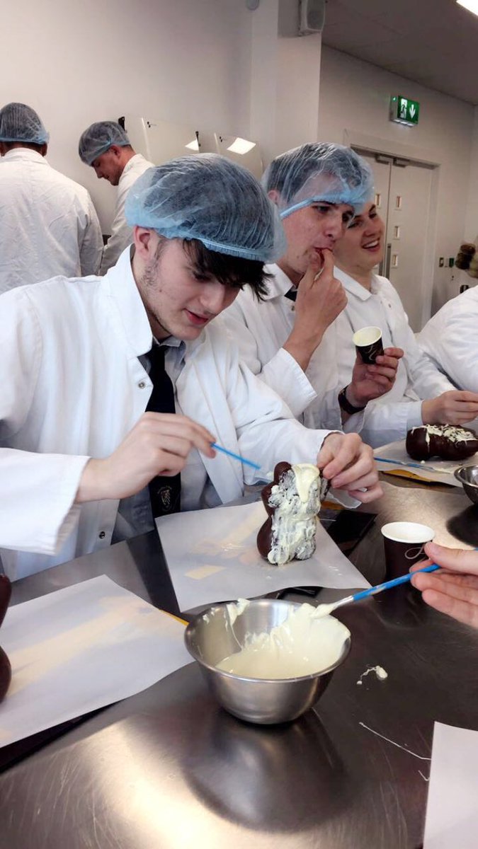 TracyMcDonagh3's tweet photo. Bursting at the seams here after a day @ButlersChocs with fifth year home economics students @Belvederecolleg @divinialyons #smilesaround https://t.co/vaSsiywbex