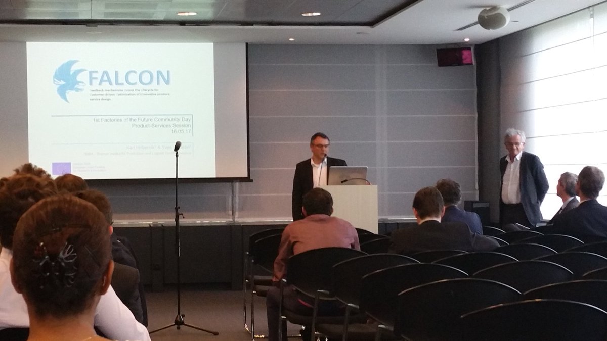 HalukGOKMEN's tweet photo. Karl Hribernik presenting @FalconH2020 project @EFFRA_Live FoF Community Day @DigIndEU https://t.co/muUtm9nH1F