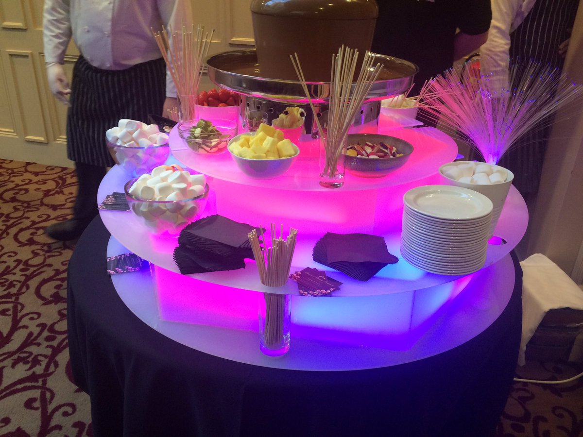 Dalata_Hotels's tweet photo. Well we are all in a #foodcoma at our #DalataConference after our afternoon break. The team in @CBallsbridge have been fab today. https://t.co/Rjo2mfxPLY