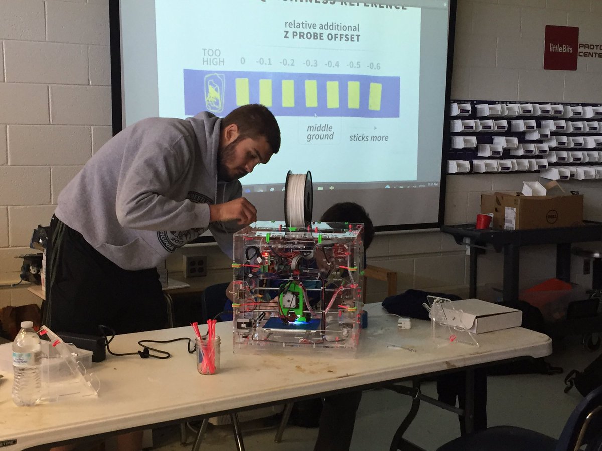IWCSchools's tweet photo. @OfficialSHSPack &amp; @dukeswhs learn to build, repair &amp; use 3D printer. The inventor of the jellybox printer is onsite to conduct the training https://t.co/ZqhwyD6ysv