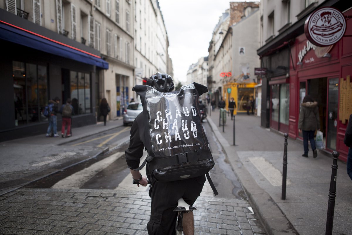 Nos livreurs toujours d'attaque.
#gastronomyeverywhere
chaudchaudchaud.com