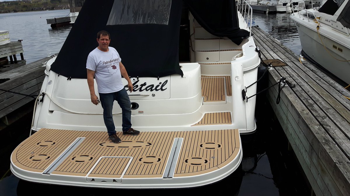 Jeffclarkin's tweet photo. #newventure #plasdeck #liveisbetterontheboat @BuckhornTourism @boatingontario https://t.co/dXmtu8HMlM