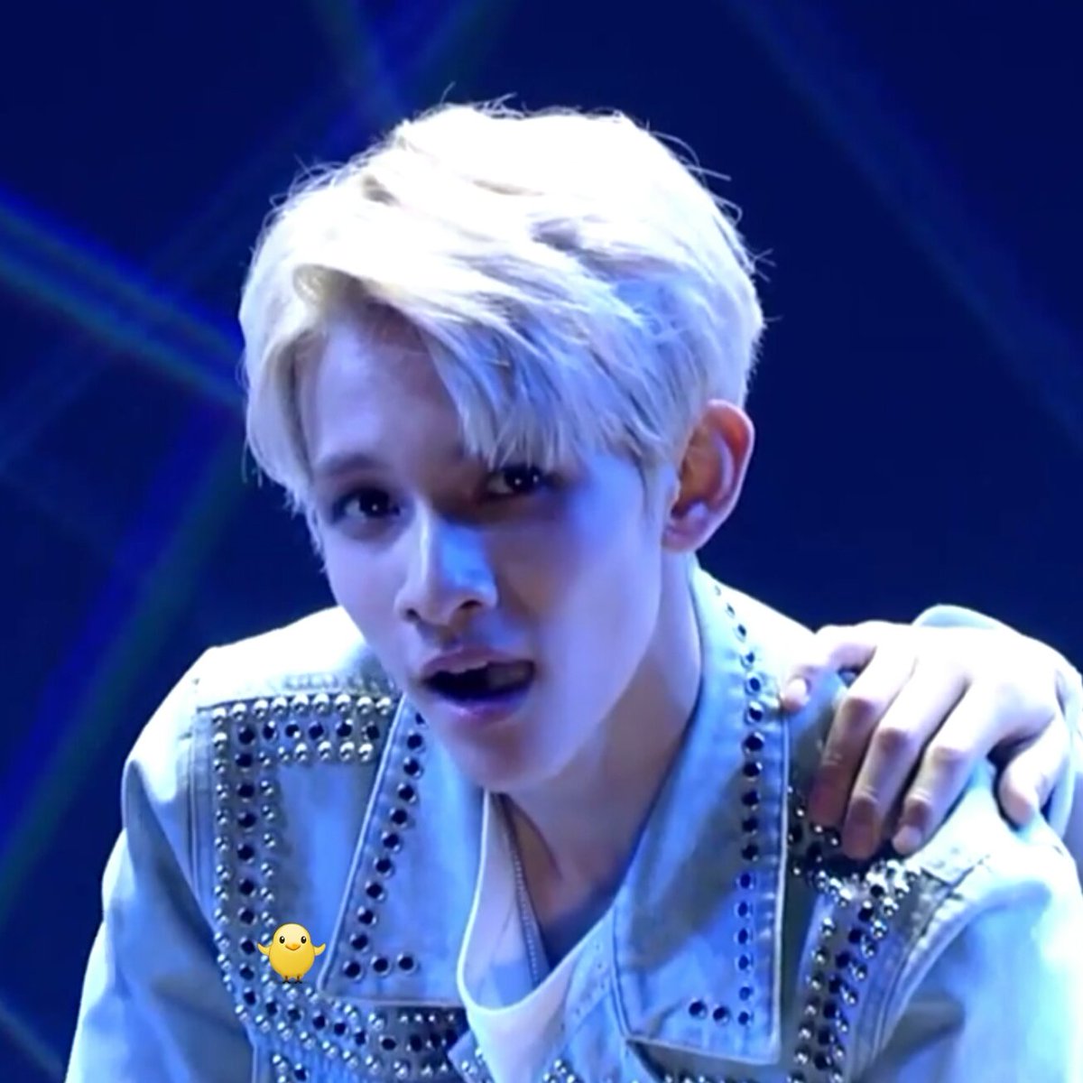 KIMSAMUEL_INTL's tweet image. TONGUE. BAD TONGUE. BAD SAMUEL

#김사무엘 #사무엘 #프로듀스101 #kimsamuel #samuel #produce101