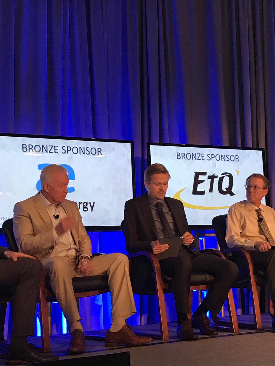 David_Verdantix's tweet image. Tom Dagstad from AddEnergy lays out innovation process for #ehstech @Verdantix summit #VerdantixEHS