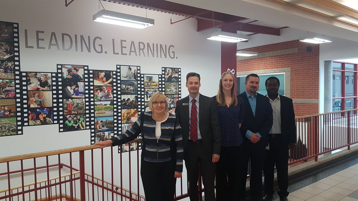 Papabedo's tweet photo. @CSaundersUK taking in @LakelandCollege tour by Brad Onofrychuk - Dean, Business n Con. Ed #studentsinthelead https://t.co/CJw9q0JkqX