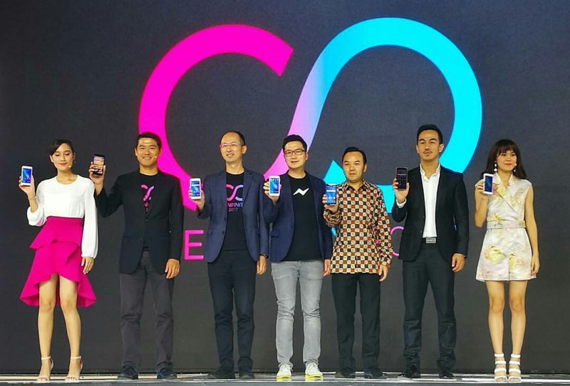 Asus Zenfone Zoom S &amp; Zenfone Live, Jagoan Baru di  #Zenfinity2017 dimassuyatno.com/asus-zenfone-z…

#ZenFoneZoomS_ID #ZenFoneLiveID <a href="/ASUS_Indonesia/">ASUS Indonesia</a>