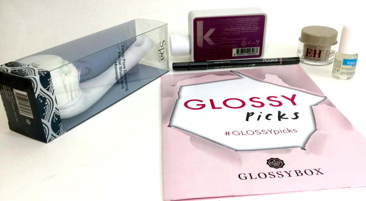 HomespunChics's tweet photo. Curated by #Beauty Experts! May Glossybox #Review #SubscriptionBox #GLOSSYpicks The Homespun Chics @GLOSSYBOX_US https://t.co/U4vCPJfTDm https://t.co/Q7TyI4Vjvs