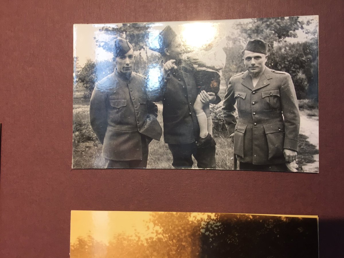 Mooie expositie in hal gemeentehuis over Franse Slag Kapelle, tijdens kantooruren te bewonderen.