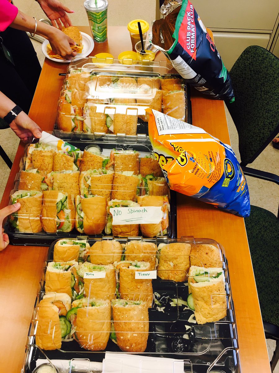 HarveySharma1's tweet photo. #SUBWAY #EmployeeAppreciation #CastleridgeTD #FunTuesday #ThankyouTD @RussAnderson_TD @ashjassani @PamDhillonTD @daniellejperron https://t.co/CducR2Yq2l