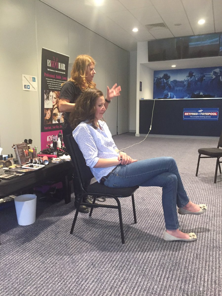 LPerilly's tweet photo. Great evening at @ThisGirlCanUK #Ambassadorstogether with danielle of @essexyhair doing #demos on #hairstyling and #makeuptips https://t.co/lmClQestYh