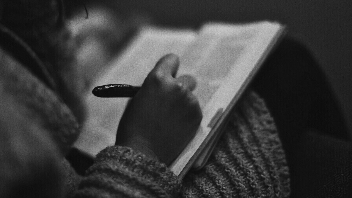 TrinityMiami's tweet photo. Come to #BibleStudy tonight at our #TrinityNorthMiami Campus at 7:30 and let's discover together the plans and promises that God has for us! https://t.co/KakT92MGir