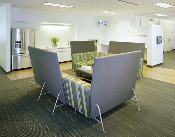 JackieP_EUA's tweet photo. #TBT to our #interior solution in 2007 for @Accenture in #Milwaukee #openaddress #workanywhere #reserveyourspace @EUA #workplaceexperts https://t.co/Ru5lUY3jP0
