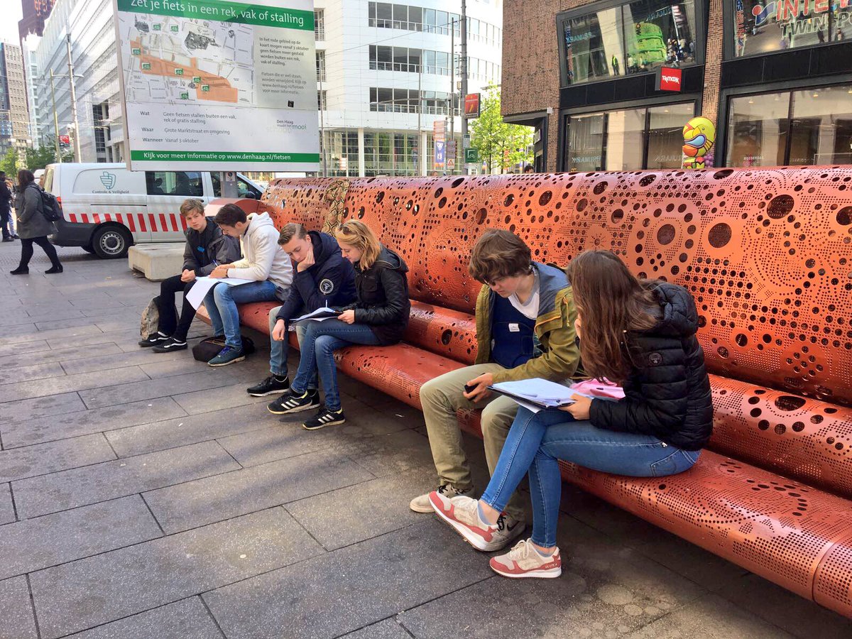 Vandaag heeft team <a href="/Jeugdkaart/">Jeugdkaart</a> veel interessante gesprekken gevoerd met de #jongeren uit <a href="/GemeenteDenHaag/">Gemeente Den Haag</a>