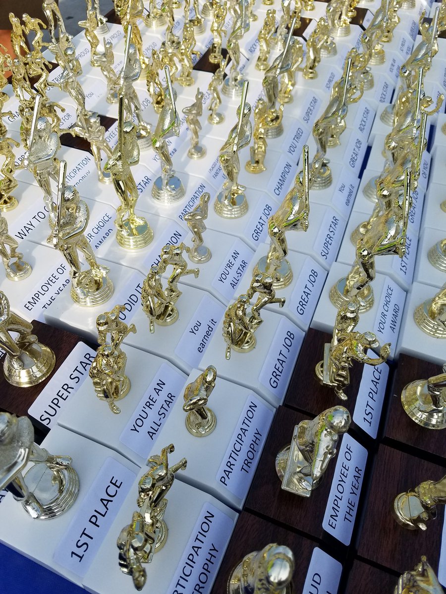 ssamanka's tweet photo. Everyone gets a trophy night here tonight with @Pelicanbaseball
#youdidrealgood
#participation
#ShowUpGetaTrophy
#noworkneeded
#benchwarmers https://t.co/IMTJRLDWMA