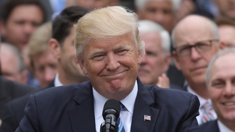 imenou_imy's tweet photo. Succès intérieur pour Donald #Trump : la Chambre adopte un projet d'abrogation... https://t.co/uaCpjntC32 by #RTenfrancais via @c0nvey https://t.co/pXGqbvHY4f