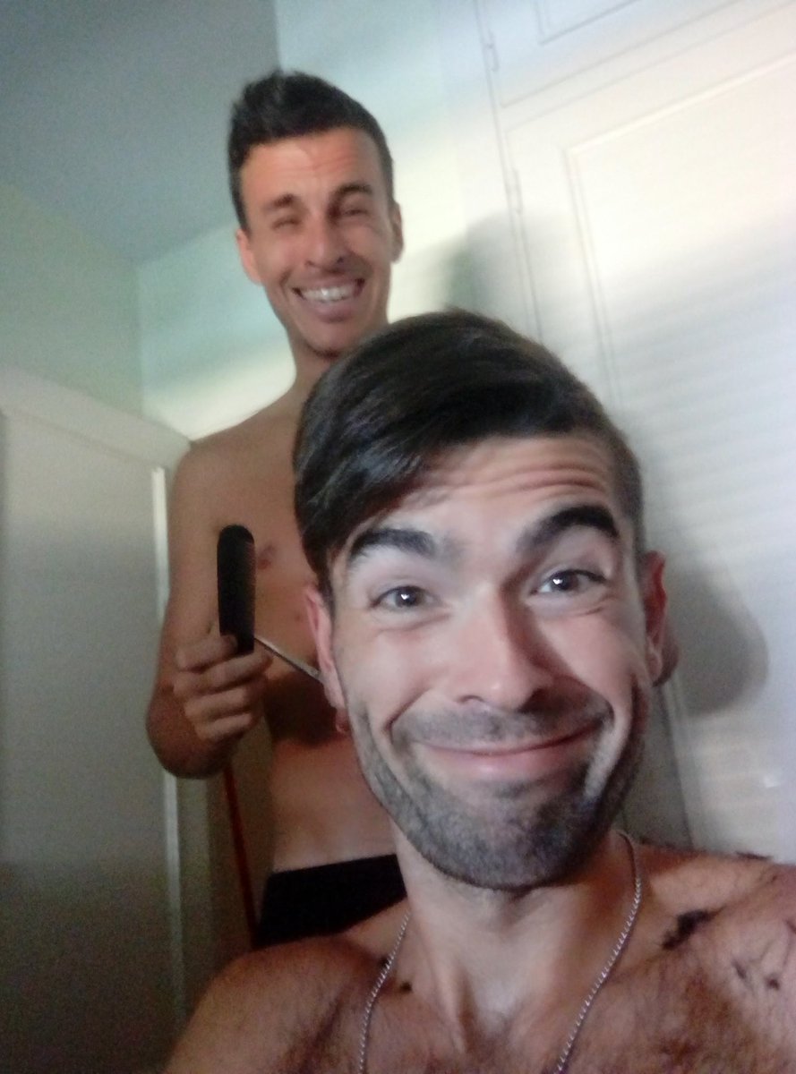 guillehuelva's tweet photo. Por ese chaval que por mucho que pasen los años smpre ha estado,y por todos esos mntos vividos juntos :).Por mucho más tío @Carlos21Sanchez https://t.co/EUiwznYb6G