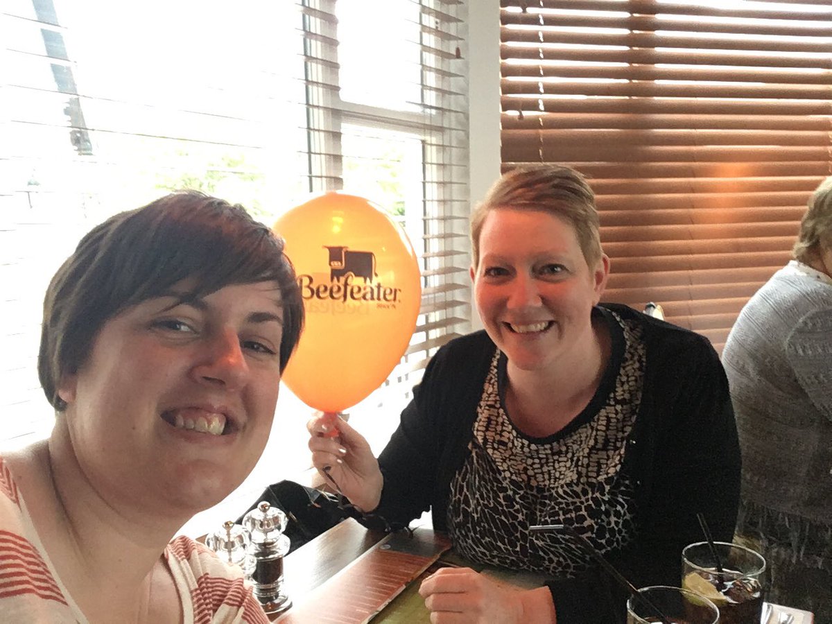 Lisa Robinson tweet media