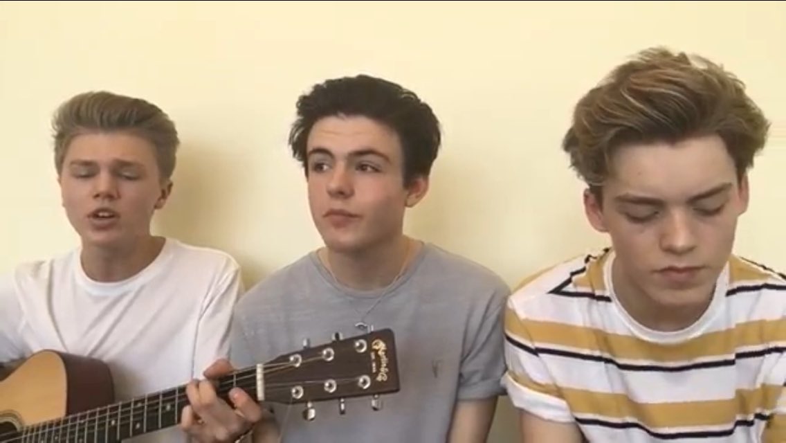 NewHopeChile's tweet photo. Recuerden que pueden ver #NHCSweetCreature aquí💕

https://t.co/n8iNgQhXoh

Ya tiene 37k views! https://t.co/q9DnEZLVJw