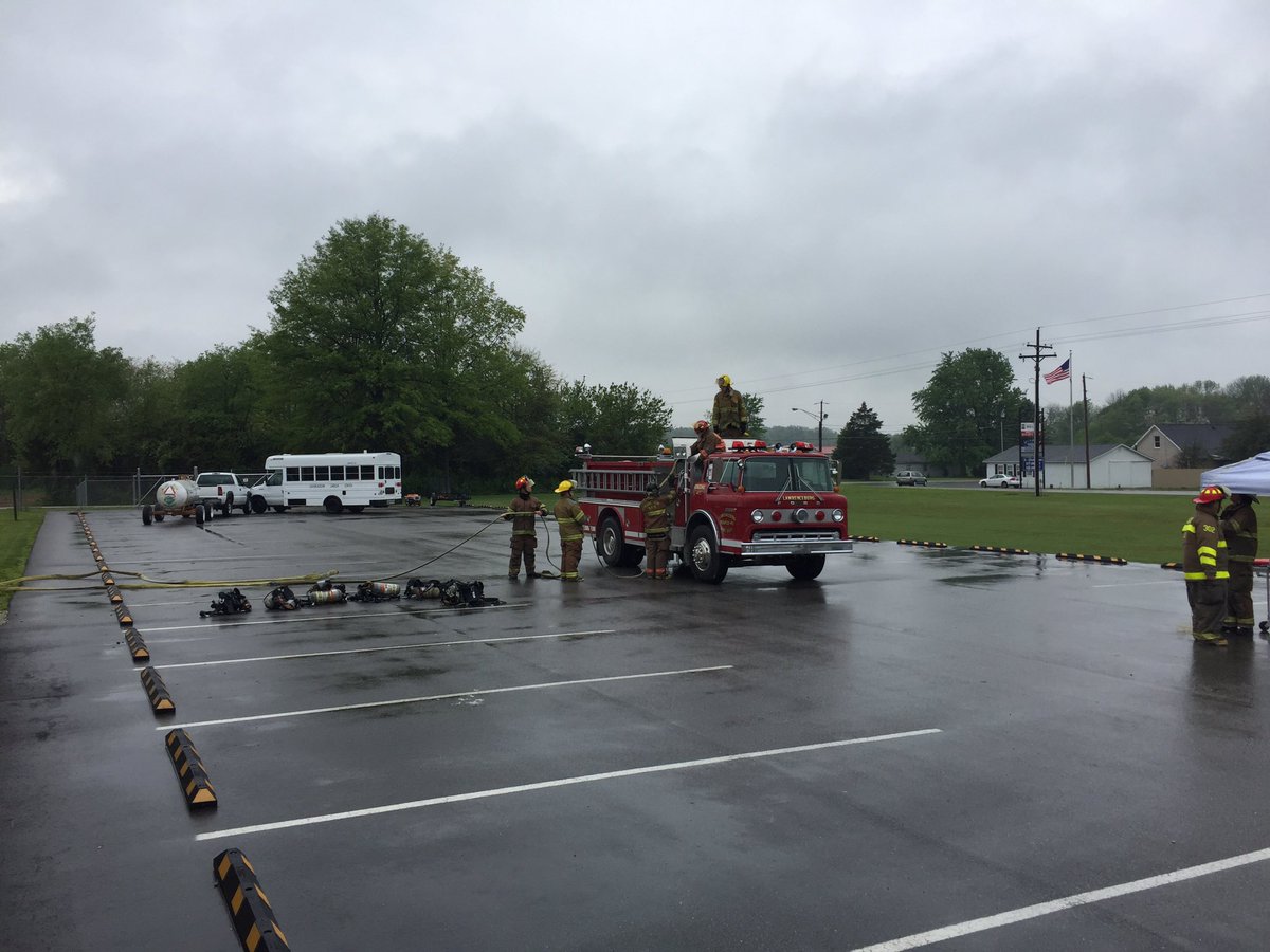 scareercenter's tweet photo. Our Emergency Services instructor Mr. Sieverding always teaches the correct methods.  Fire fighters first on the scene and last to leave! https://t.co/4tAOpp4VGg