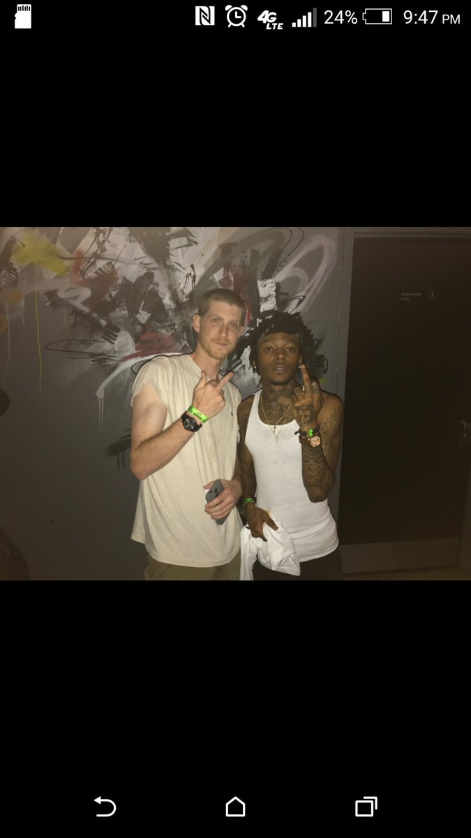 MorseCode610's tweet photo. Been Fuckin wit @JIDsv then saw dude live in Philly last week, shit was a way too dope! Say it wit me jid #FuckYouJohnny @Bcliffes_finest https://t.co/8CZjJ5CwwS