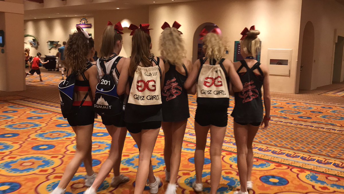 DSE_Cheer's tweet photo. Second round of Summit Practices !!! https://t.co/biiihia9t1