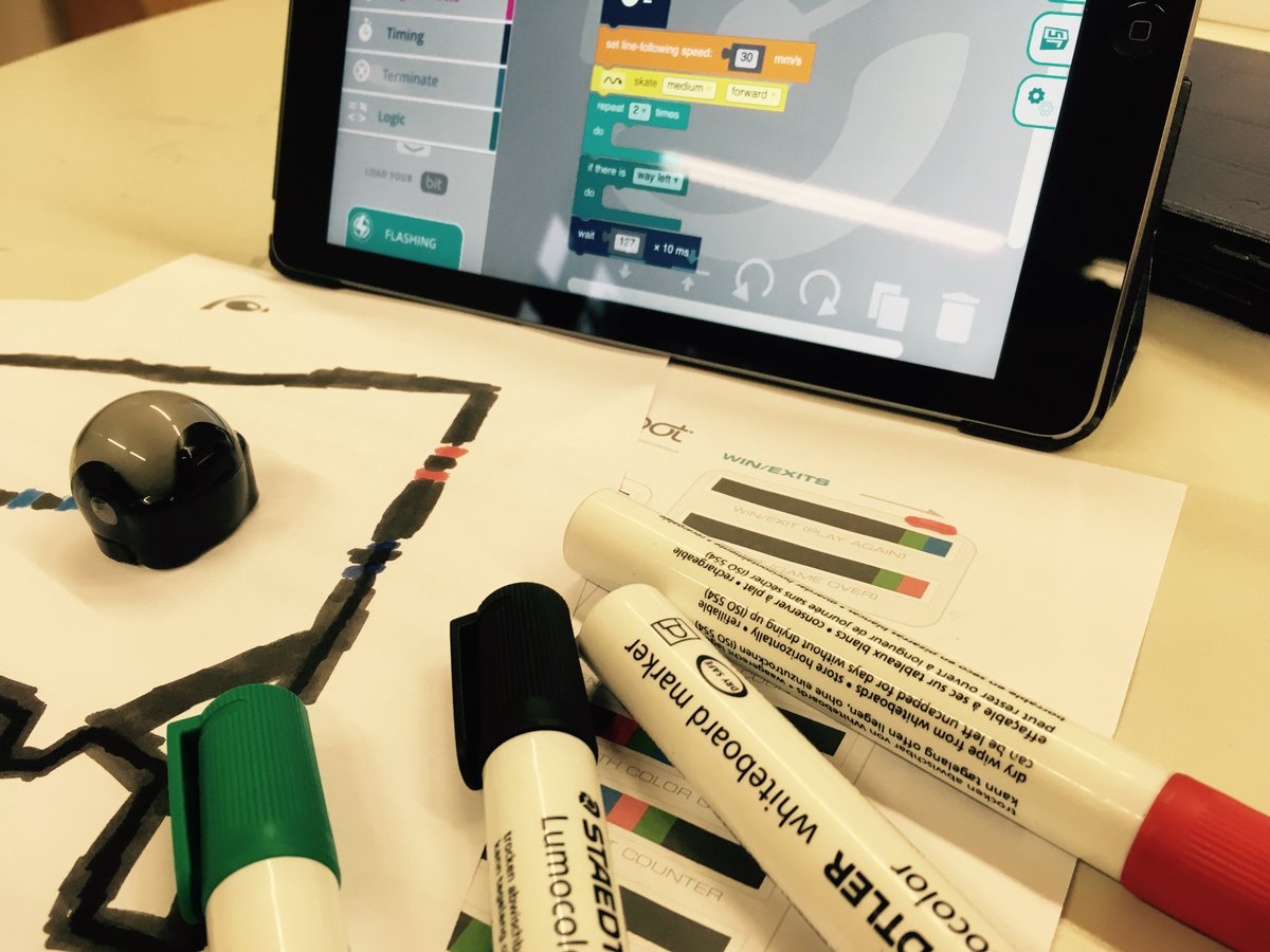 jungetueftler's tweet photo. Farbenfreude zum heutigen Auftakt des Kurses "Creative Game Design &amp; Robot Making", an der Leipzig International School  #LIS #Ozobot https://t.co/YMZ3kNuFeS