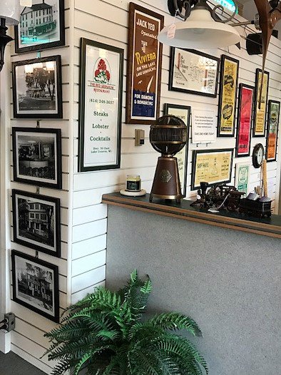 <a href="/Caravelle_Light/">Caravelle Lighting</a> has NEW #wallart available. Relive the #past and enjoy the #present with fun photos of #LakeGeneva &amp; area #restaurants