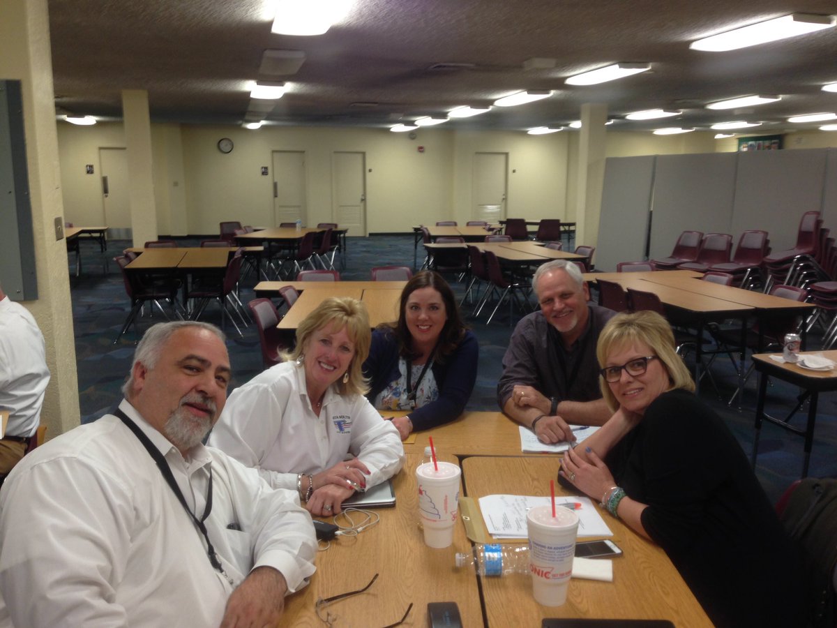 caraledy's tweet photo. Great team collaborating at Principals Academy today #WPSProud https://t.co/tq6H7dni5W