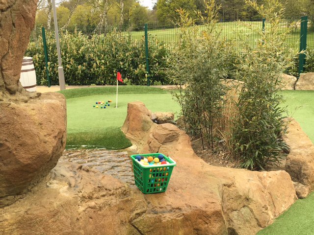 A dastardly 18-hole out-of-doors adventure awaits at Pirate Golf. For the best price book online today!

mrmulligan.com/our-venues/mil…