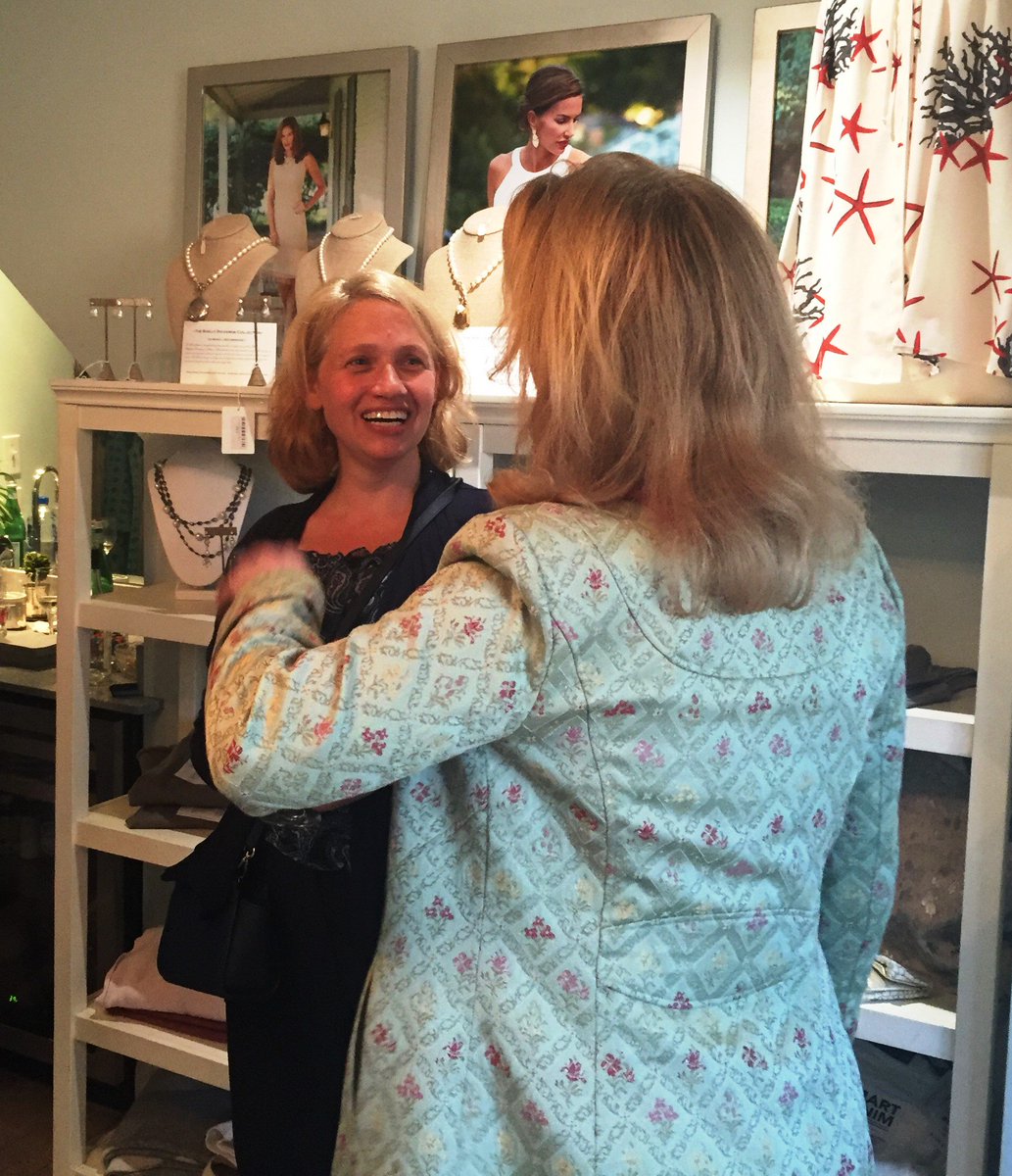 awidercircle's tweet photo. Had a great time at @JuliaFarr Boutique last night! Thank you for all who came out to shop in support of A Wider Circle! https://t.co/LcrjxLLKsh