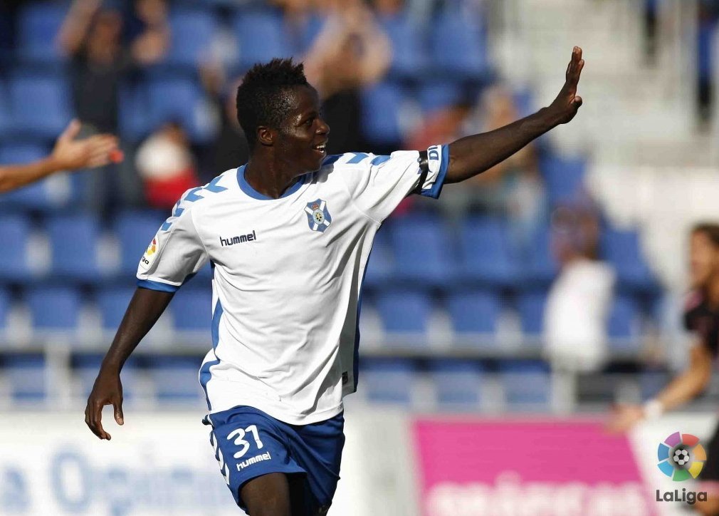 CDTOficial's tweet photo. 💪🏼💪🏼💪🏼 Hagamos más llevadera a @amath_31 su dolencia con mensajes de apoyo con los 'hashtags' #FuerzaAmath #Ánimopichichi. ¡Vamos afición! https://t.co/BFONbEh9Xu