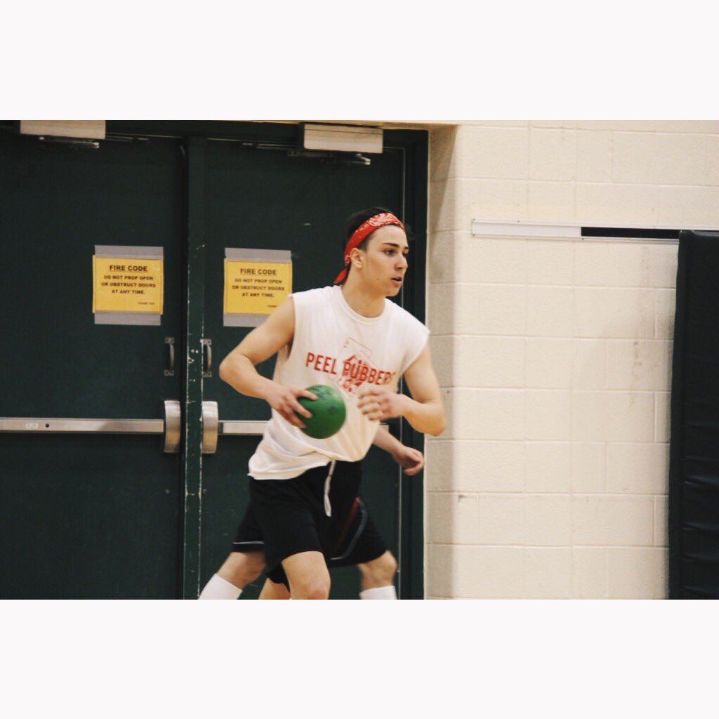 stm_squire's tweet photo. May 4, 2017

Dodgeball Tournament 

Congrats to our winners the Peel Pubbers and everyone else who participated 💛 https://t.co/RXDGIjccJV