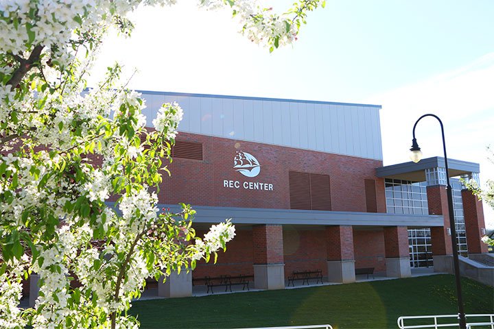 SHIPGradStudies's tweet photo. Good luck to our students during the last week of classes and finals week!

Don't forget to take a break and enjoy the weather! #ShipIsIt https://t.co/UrmeDWy7yp